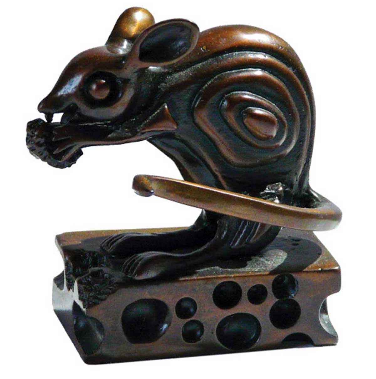 Fiberboard model of the finished bronzed mouse